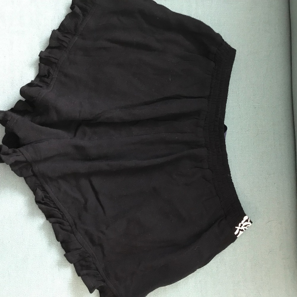 Black Ruffle Shorts - Picture 3 of 3